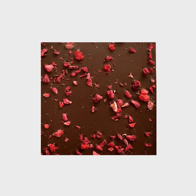 Hovedbilde Goodio Red Berries Økologisk Sjokolade 49 %