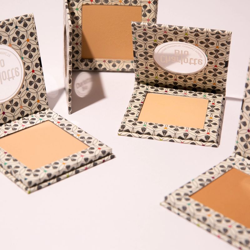 Compact Powder - 01 Opal | Charlotte Bio